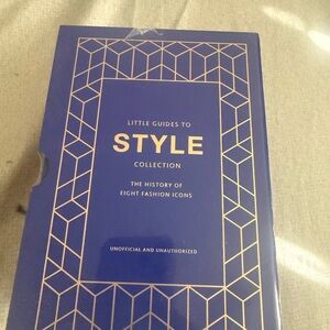 Little Guides to Style Collection Book